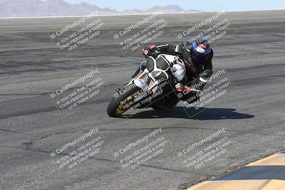 media/May-25-2025-TrackXperience (Sun) [[393a69de75]]/Level 2/Session 2 (Bowl)/